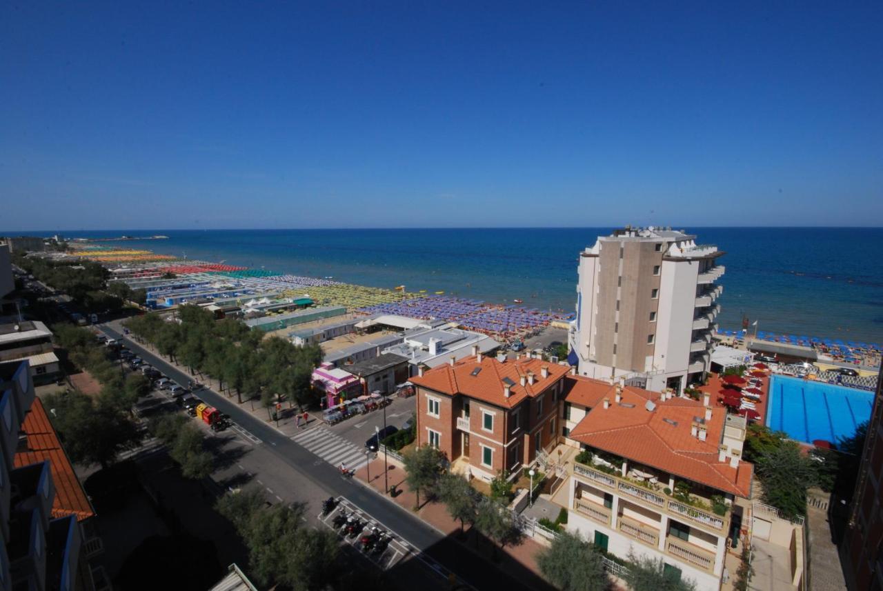 Hotel Caravelle Pesaro Esterno foto